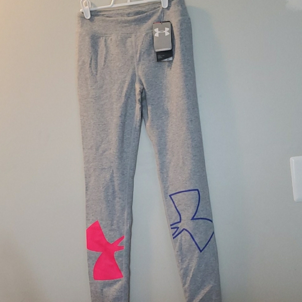 Under Armour Girls Youth Large